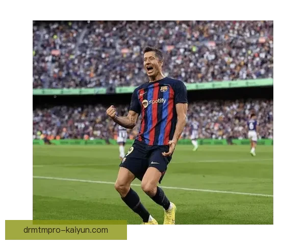 西甲蓝白荣耀在新赛季继续展现竞争力，球队表现值得关注