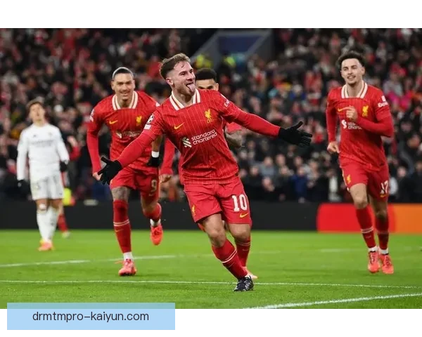 萨里执教英超球队近期表现稳健，战术体系持续提升